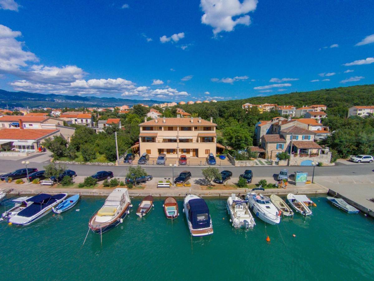 Apartments Insula Aurea Klimno Buitenkant foto